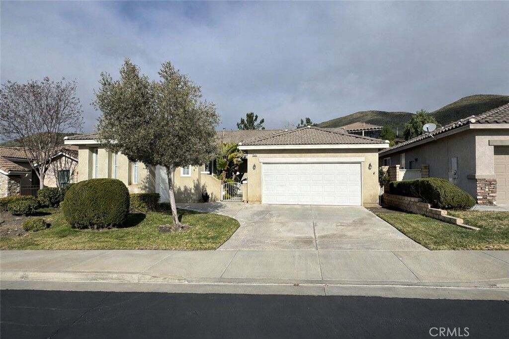Property Photo: 28346 Panorama Hills Drive CA 92584