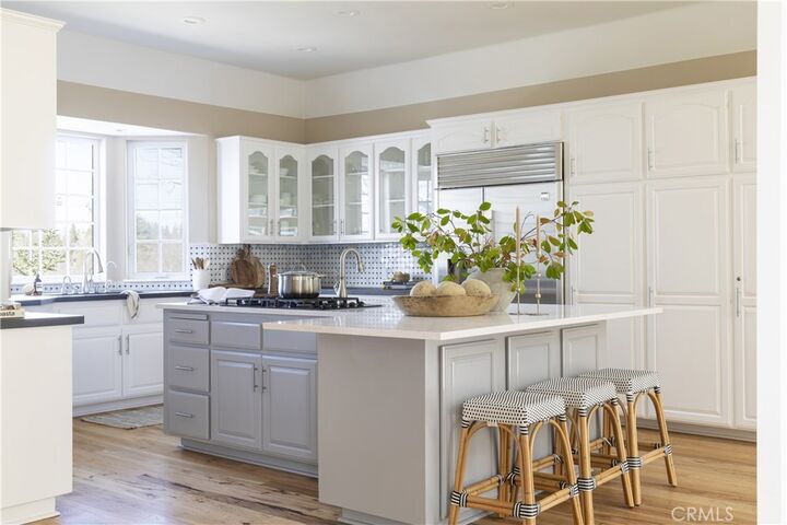 Property Photo:  28537 North Shore  CA 92352 