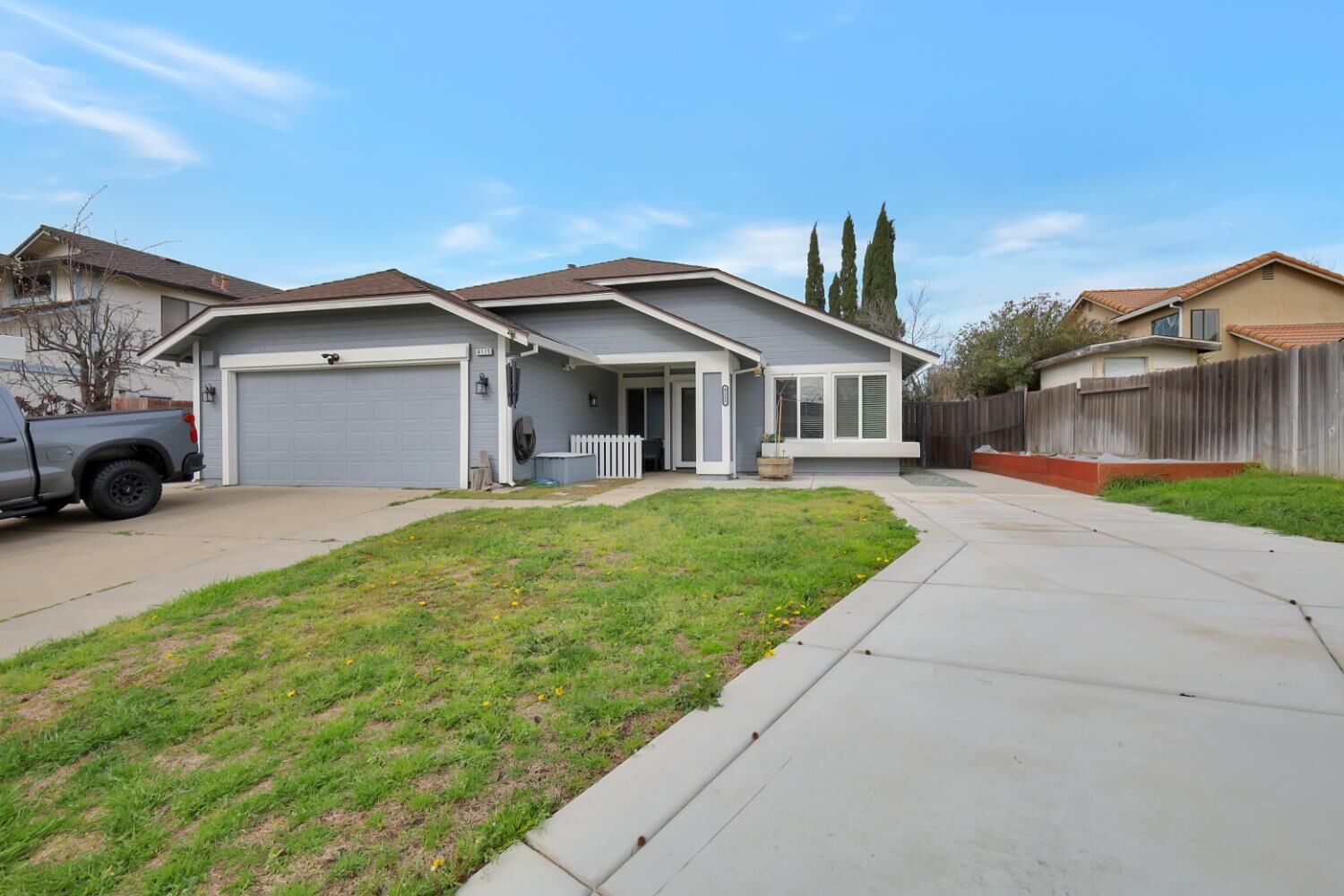 Property Photo:  8115 Sonoma Hills Way  CA 95828 