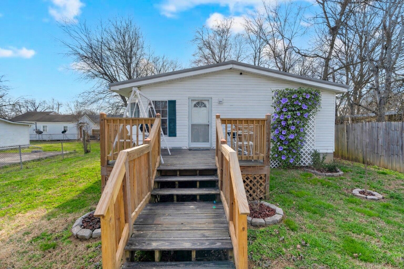 Property Photo: 316 S Jefferson St TN 37388