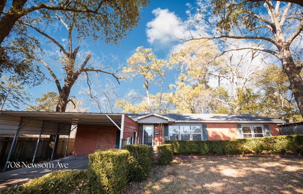 Property Photo:  708 Newsom  TX 75904 