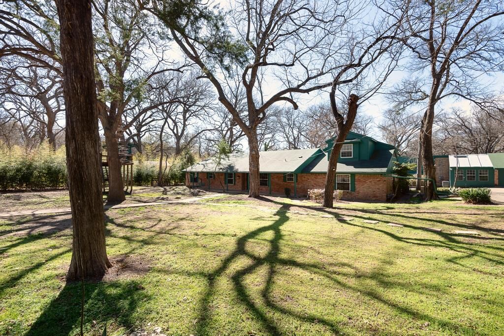 Property Photo:  5731 Mona Lane  TX 75236 