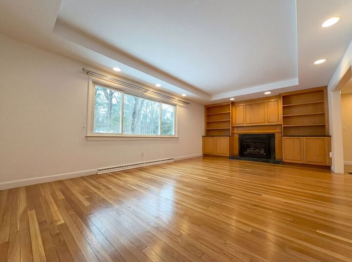 Property Photo:  16 Crest Dr  MA 02030 