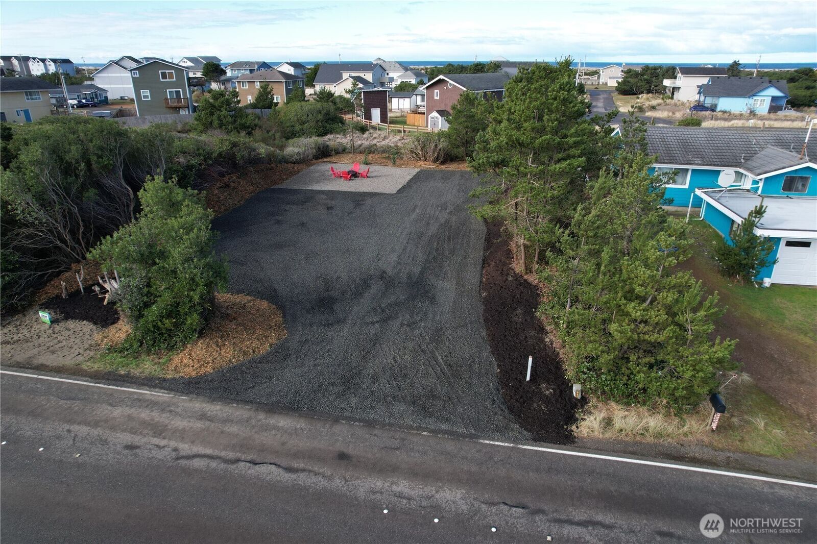 Property Photo: 943 Ocean Shores Boulevard SW WA 98569