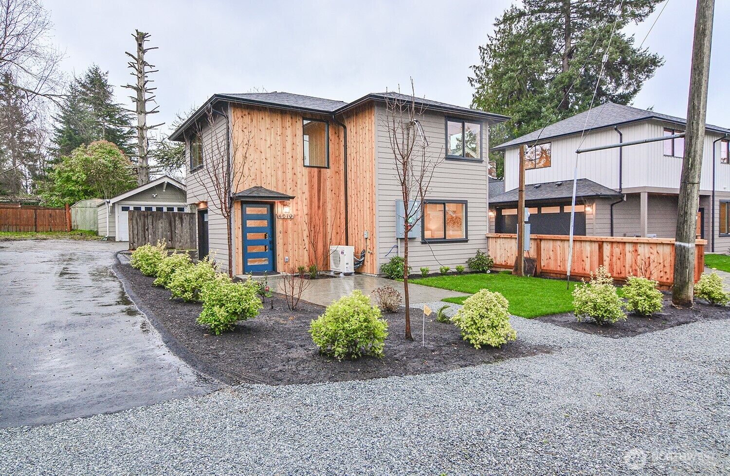 Property Photo:  4319 SW 102nd Street  WA 98146 