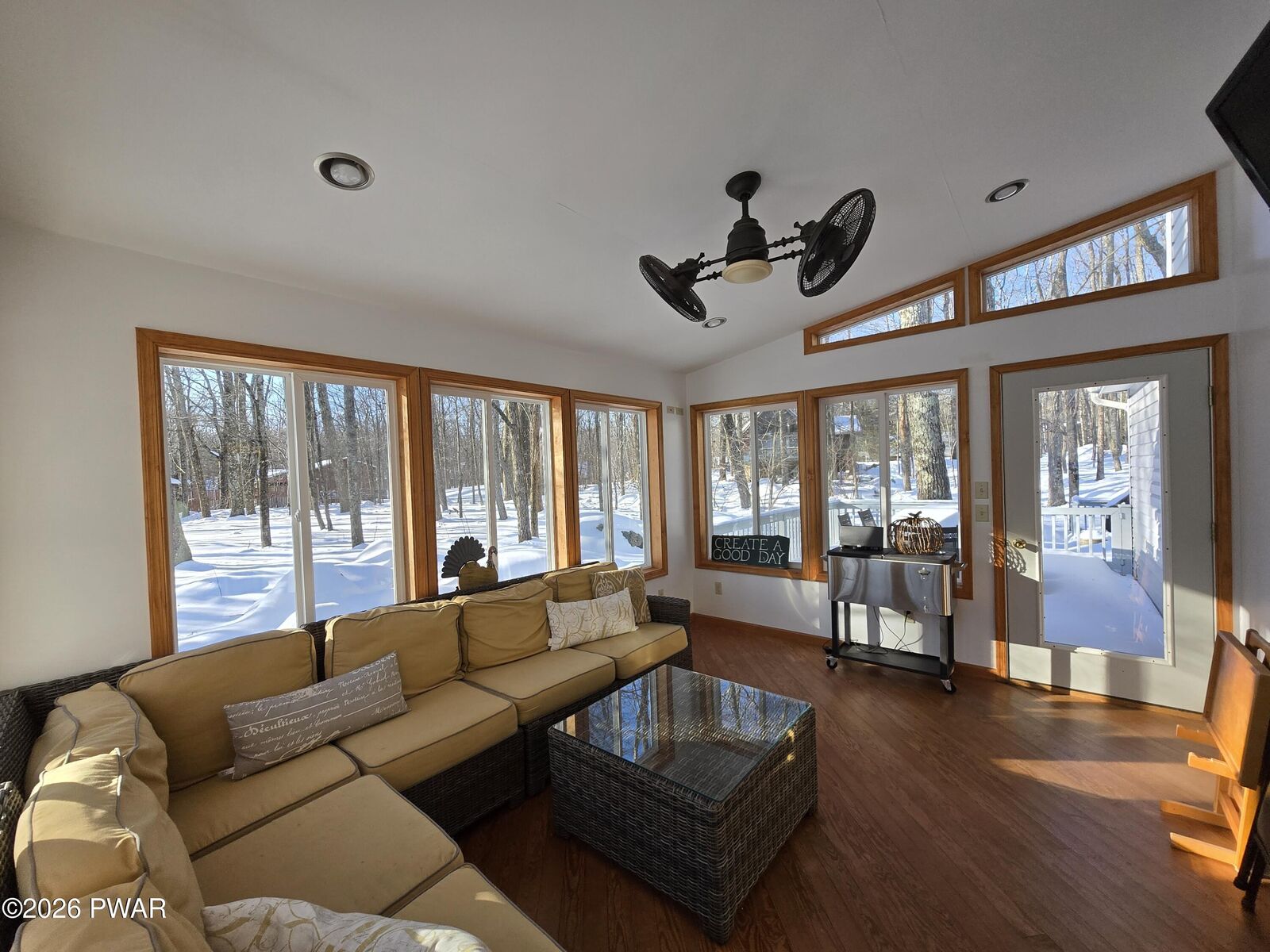 Property Photo: 102 Longspur Lane PA 18428