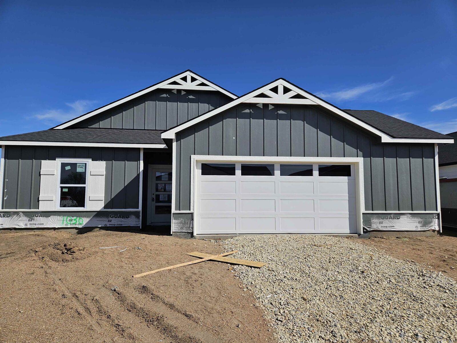 Property Photo: 1030 N Forestview Ct KS 67235