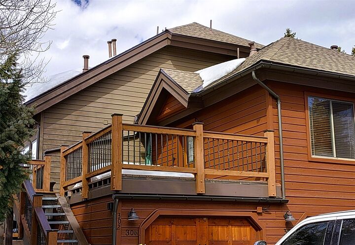 Property Photo:  302 Village Point Drive 302  CO 80424 