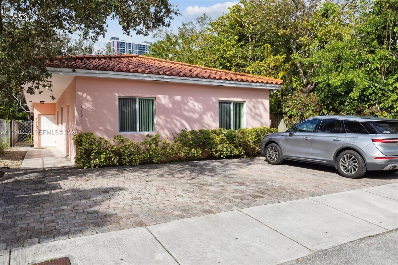 Property Photo: 3134 Hibiscus St FL 33133