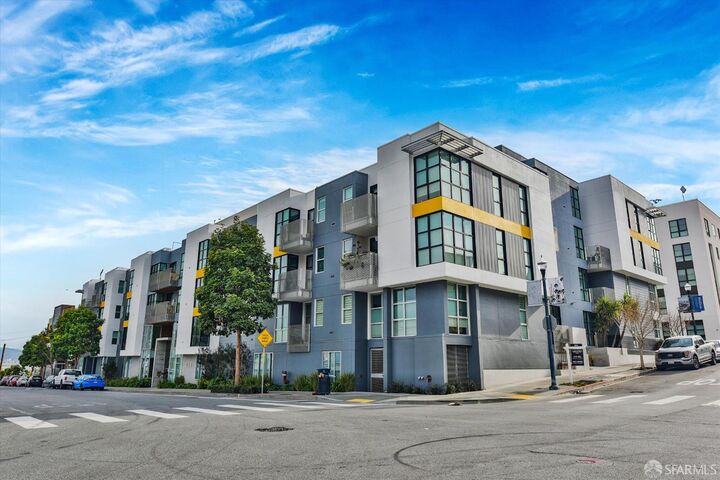 Property Photo: 451 Donahue Street CA 94124