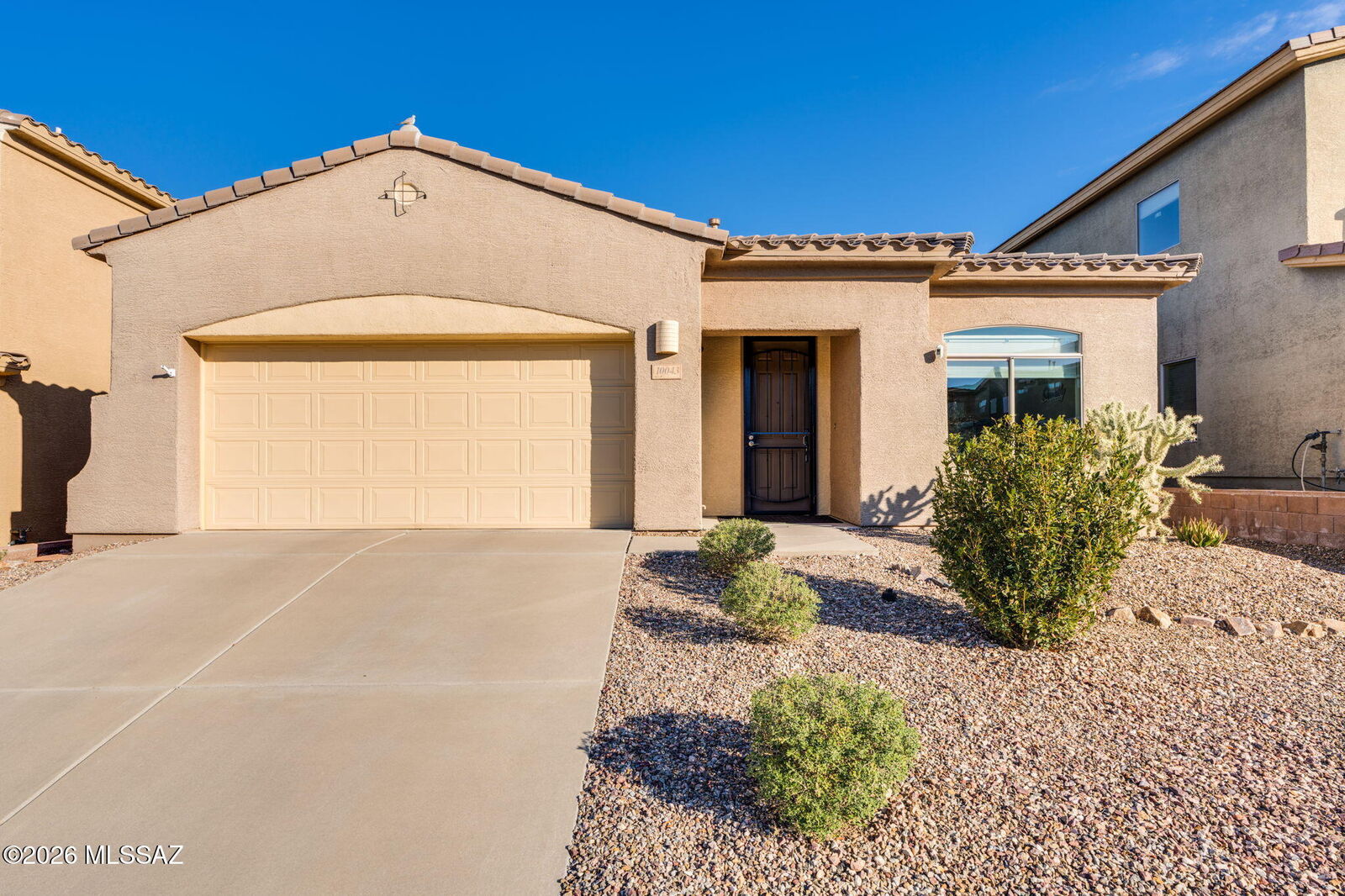 Property Photo:  10043 E Denver Hill Drive  AZ 85748 