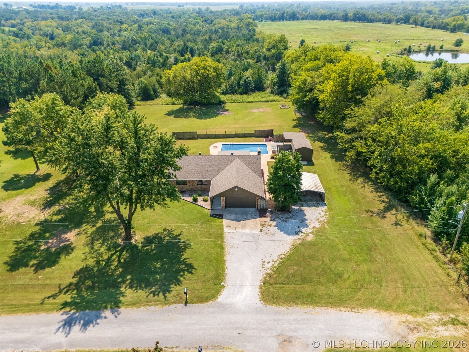 Property Photo:  15536 E Anderson Drive  OK 74036 