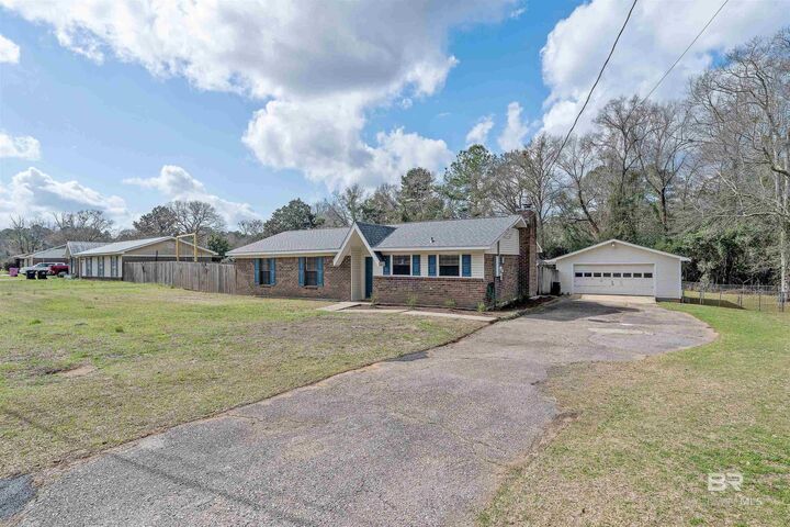 Property Photo:  1837 Sandy Creek Drive  AL 36575 