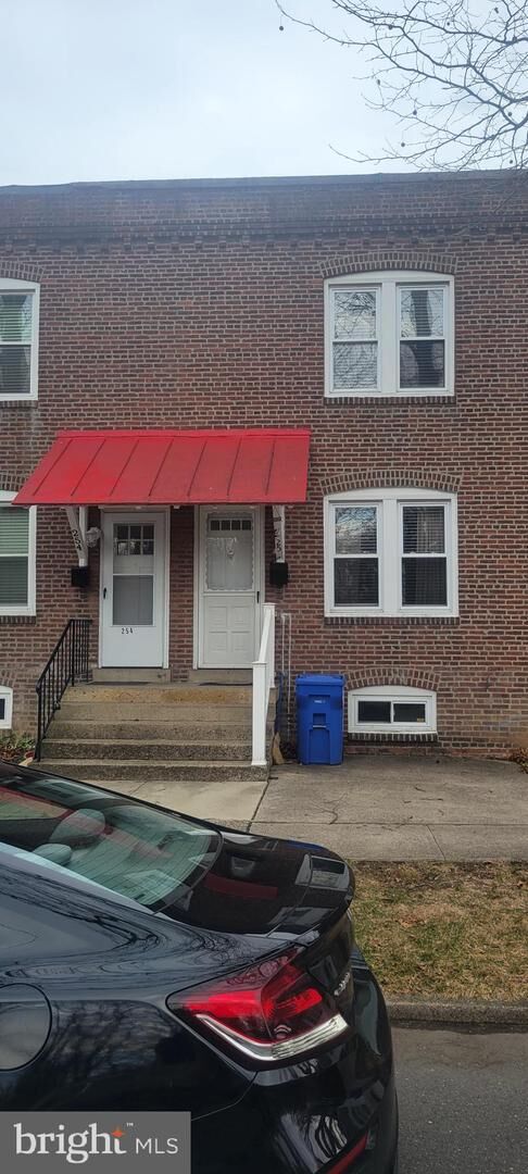 Property Photo:  256 6th Avenue  NJ 08554 