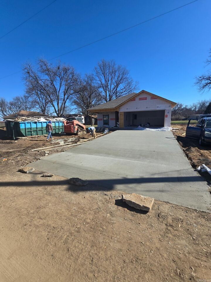 Property Photo: 209 Thompson AR 72358