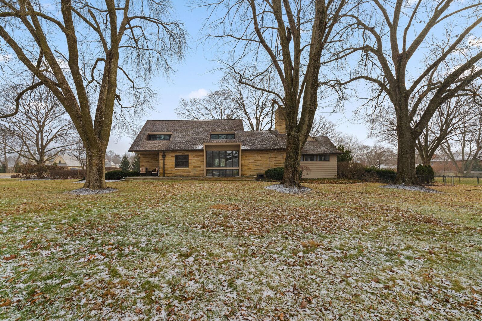 Property Photo:  1165 Highland Drive  OH 43220 