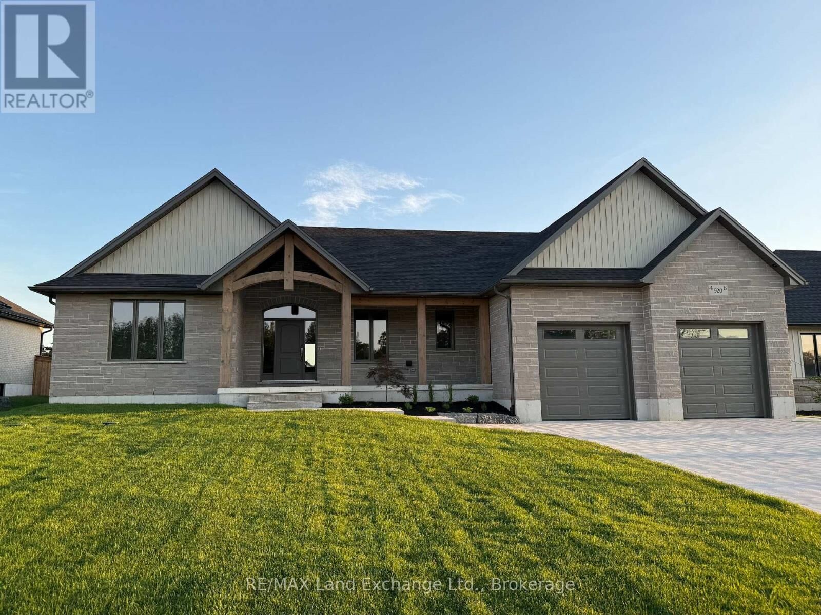 Property Photo: 920 Bogdanovic Way ON N2Z 0H3