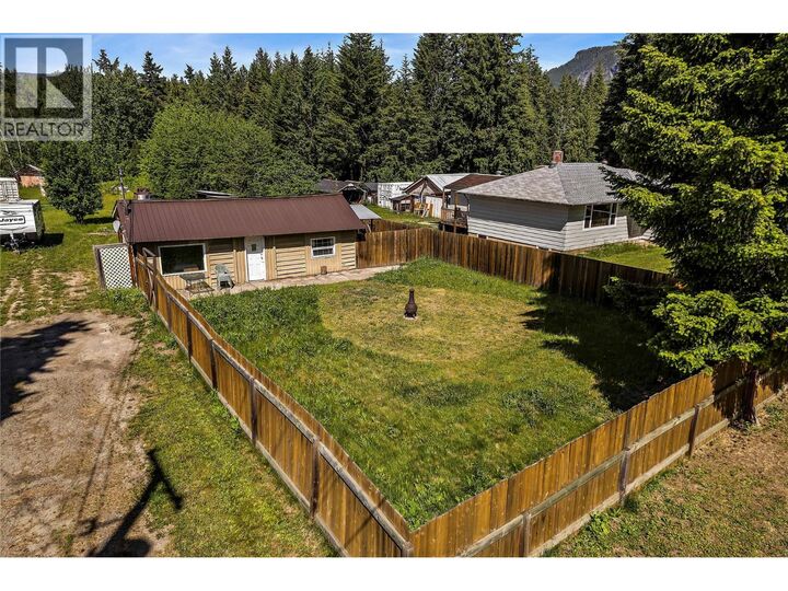 Property Photo:  6611 50th Street Northeast  BC V1E 1Y6 
