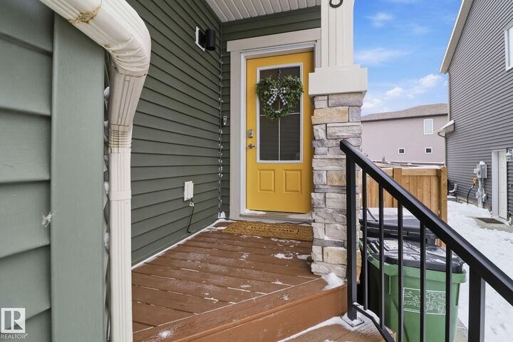 Property Photo: 5108 Lark Crescent NW AB T5S 0N9