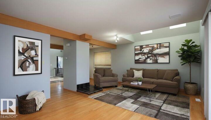 Property Photo: 3905 65 Street AB T4V 3R9