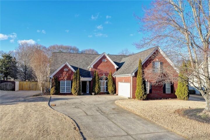 Property Photo: 8415 Meadowgrove Lane GA 30506