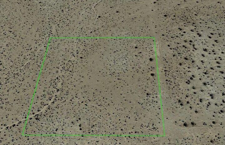 Property Photo:  Vic Ave E12 &Amp 215th St E  CA 93535 