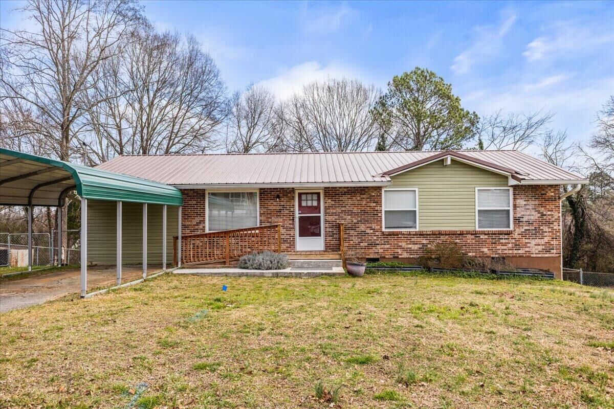 Property Photo:  1306 Fernwood Drive  GA 30728 