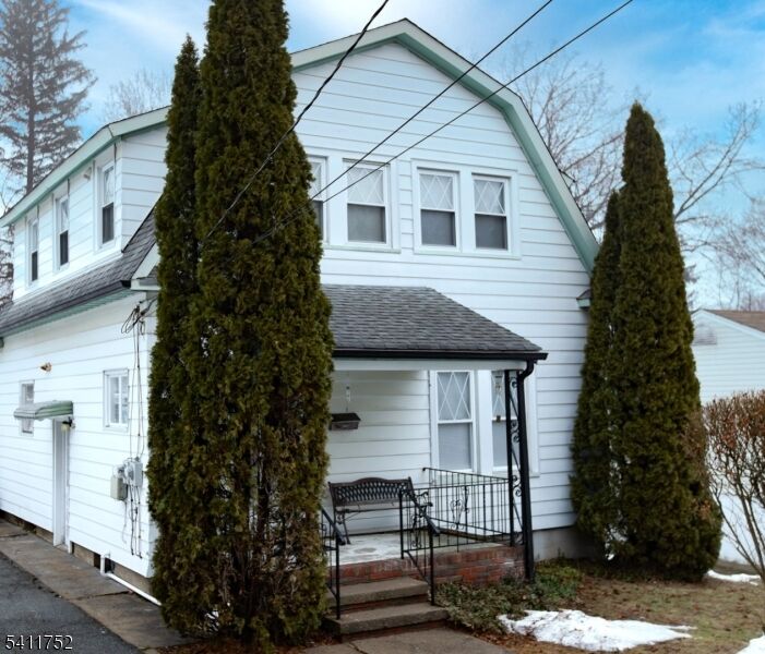 Property Photo:  37 Kearney St  NJ 07801 