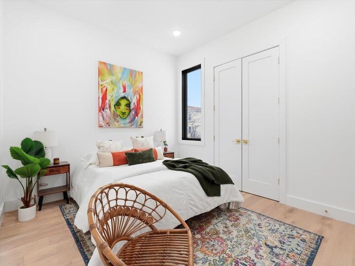 Property Photo:  100 Webster Ave 2  NJ 07307 