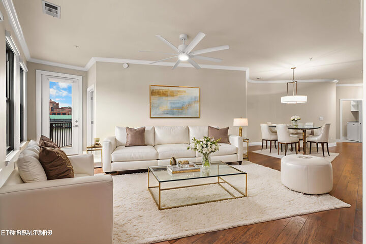 Property Photo:  445 W Blount Ave 411  TN 37920 