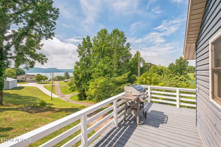 Property Photo:  769 Gilmore Rd  TN 37708 