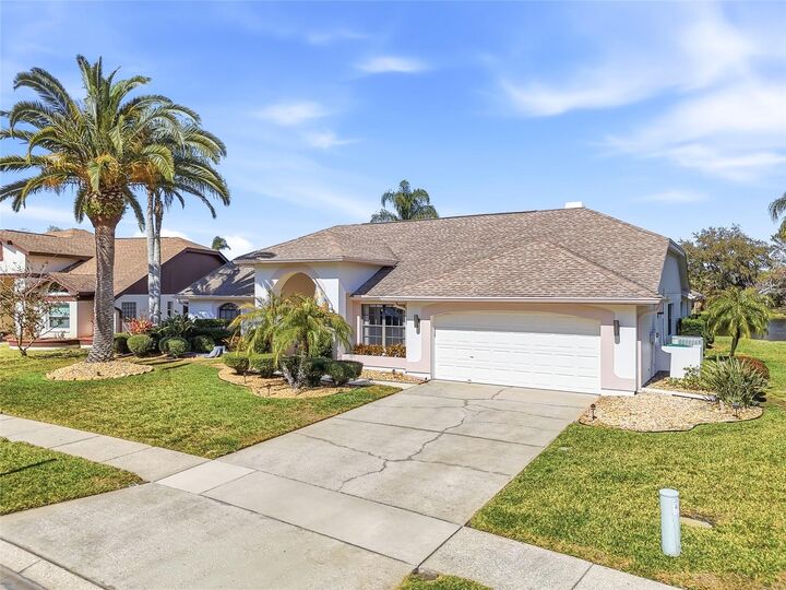 Property Photo:  846 Centerwood Drive  FL 34688 
