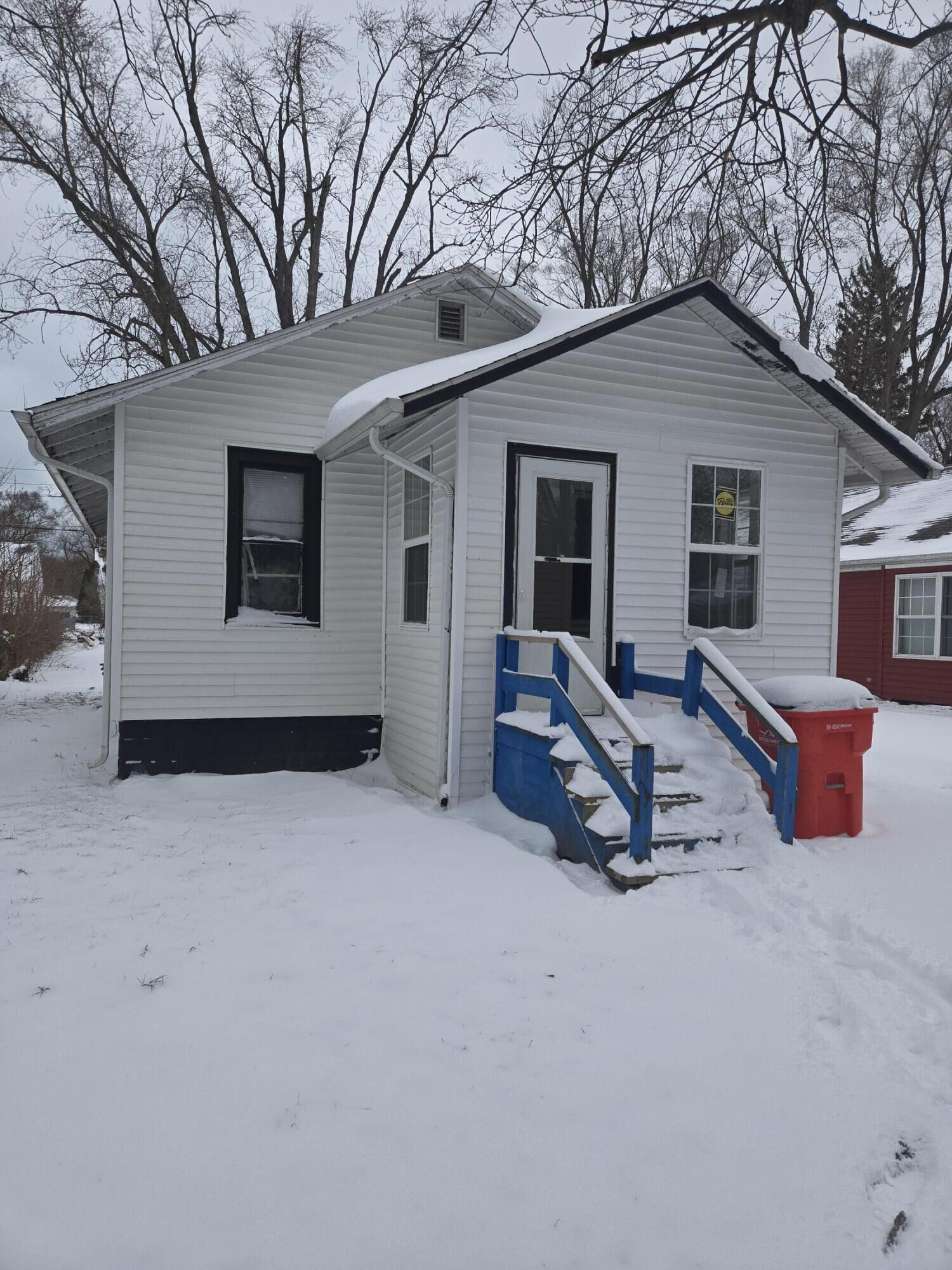 Property Photo:  831 La Salle Street  MI 49022 