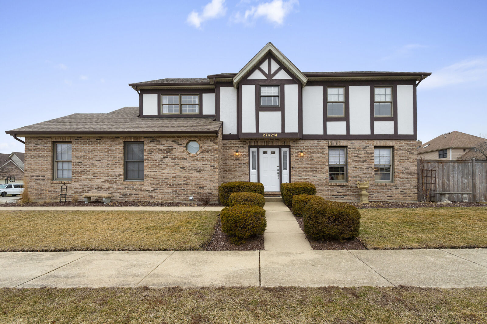 Property Photo: 27W214 Heather Lane IL 60190