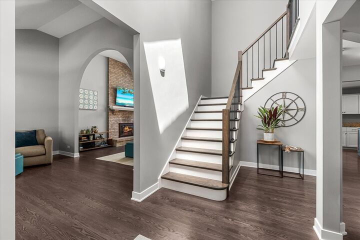 Property Photo:  3712 Falkner Drive  IL 60564 