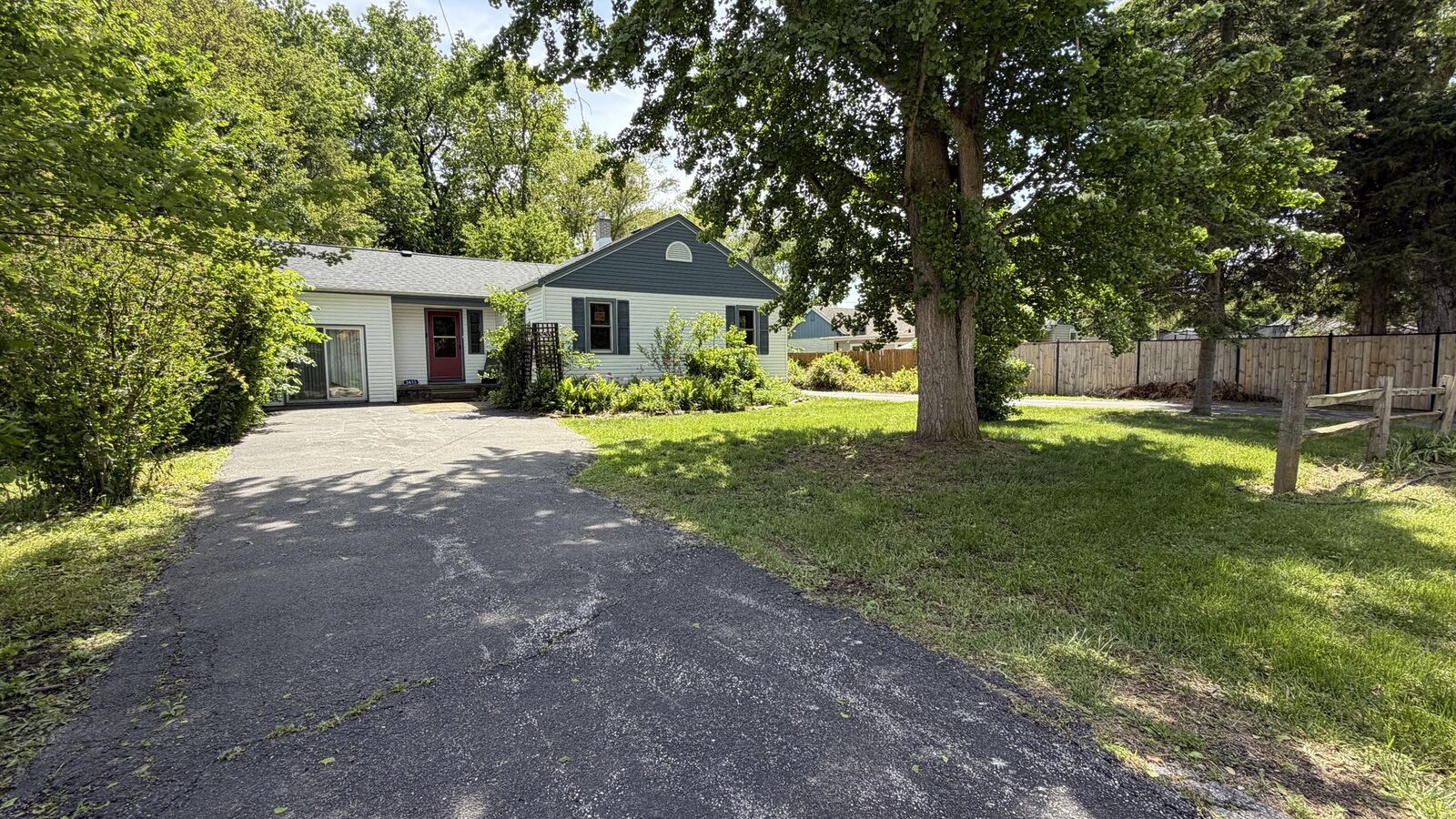 Property Photo: 3633 Sunset Avenue IL 60428