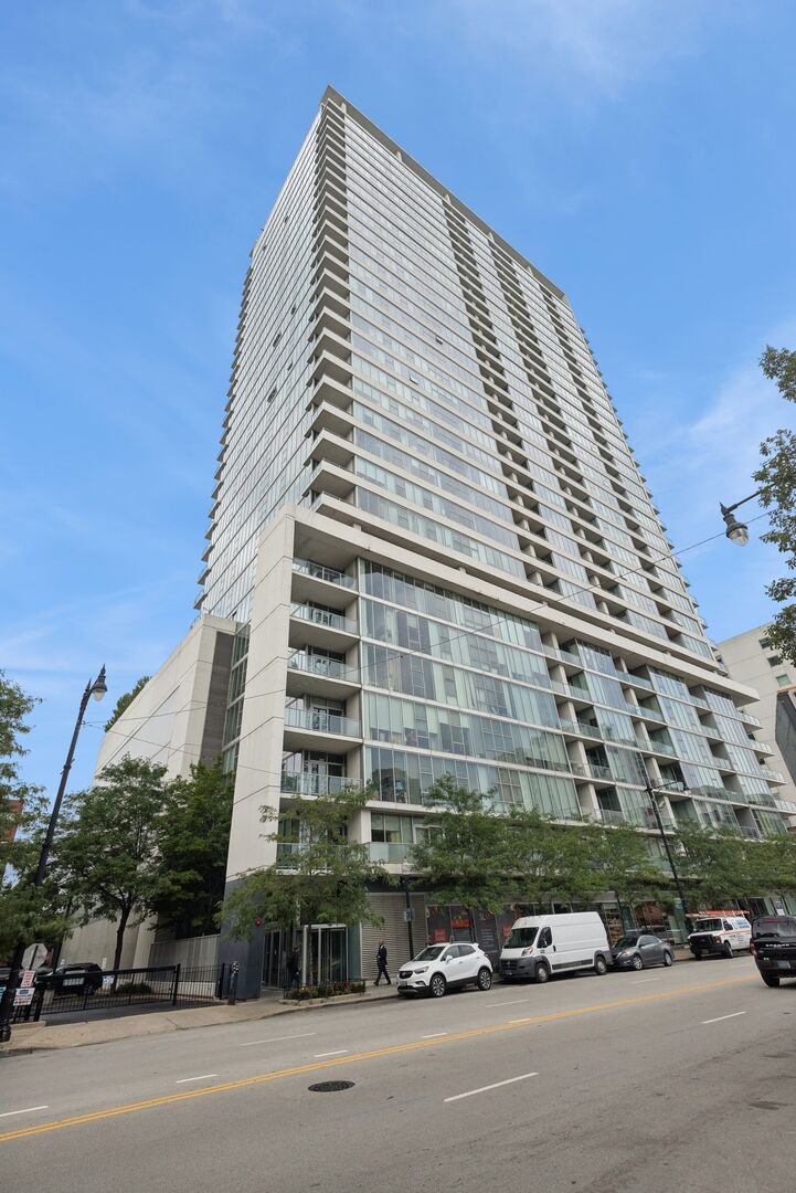 Property Photo: 1720 S Michigan Avenue 2218 IL 60616