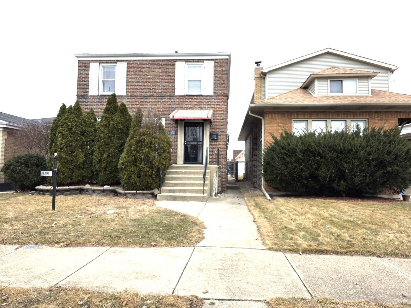 Property Photo:  8609 S Indiana Avenue  IL 60619 