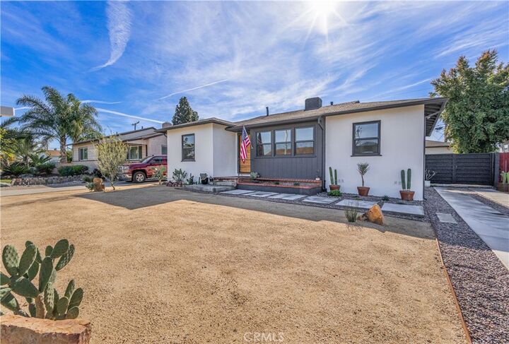 Property Photo:  13924 Anola Street  CA 90605 