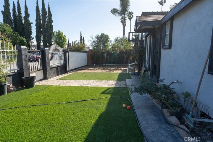 Property Photo: 3895 Twining CA 92509