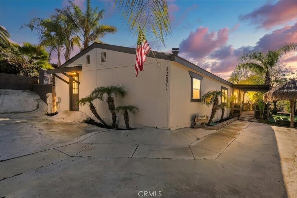 Property Photo: 33671 The Farm CA 92595
