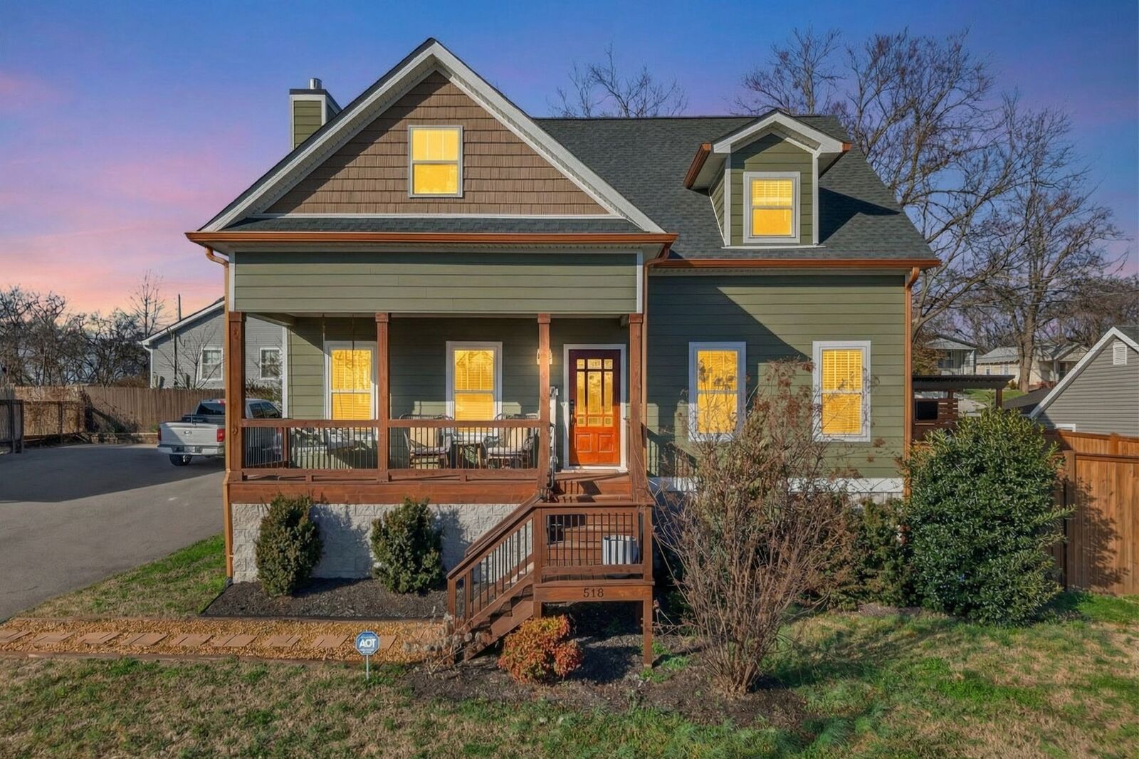 Property Photo:  518 Elgin St  TN 37211 