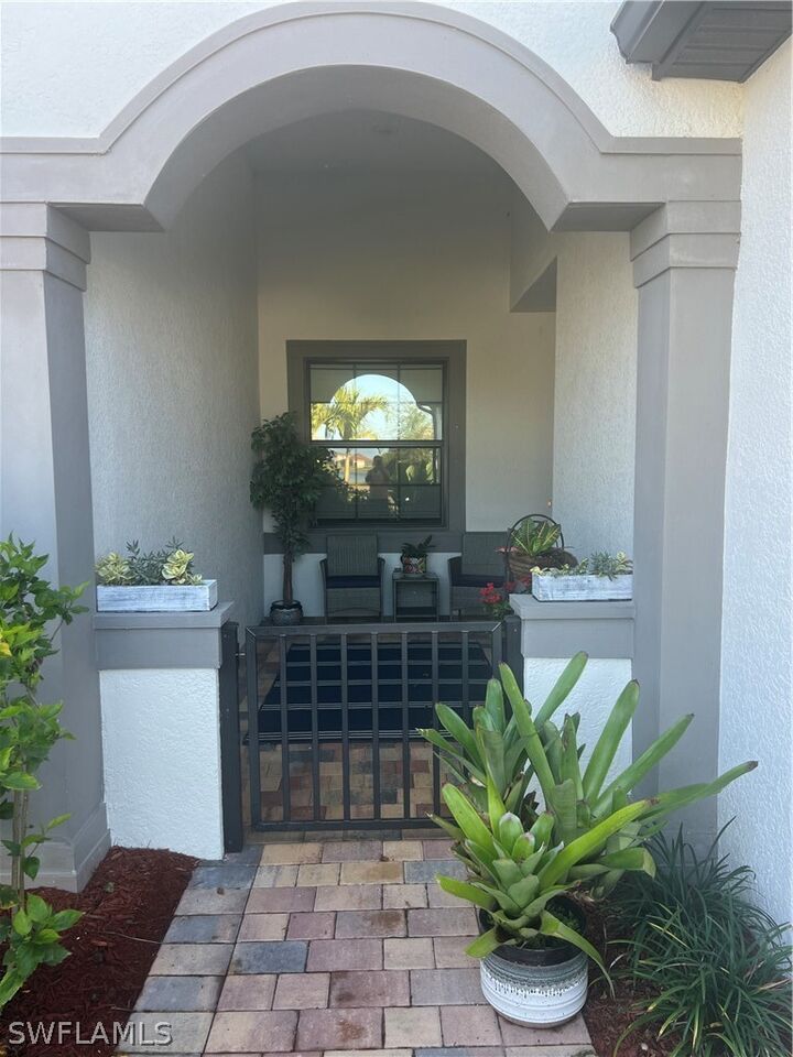 Property Photo:  16753 Rolling Rock Boulevard  FL 33920 