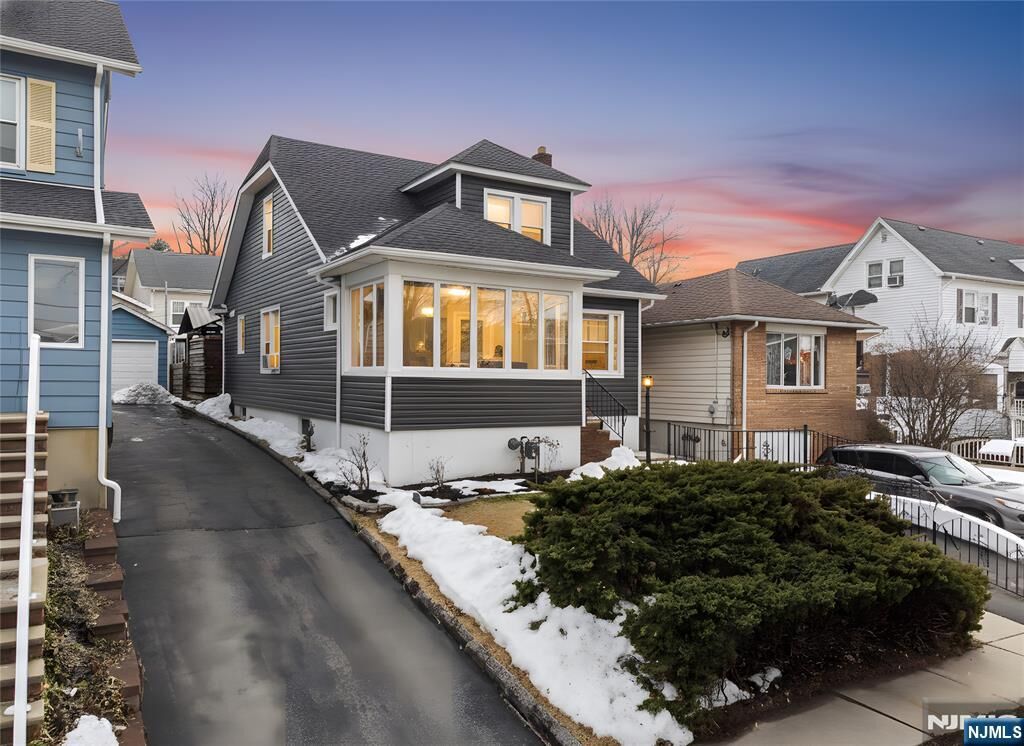 Property Photo:  22 William Street  NJ 07031 