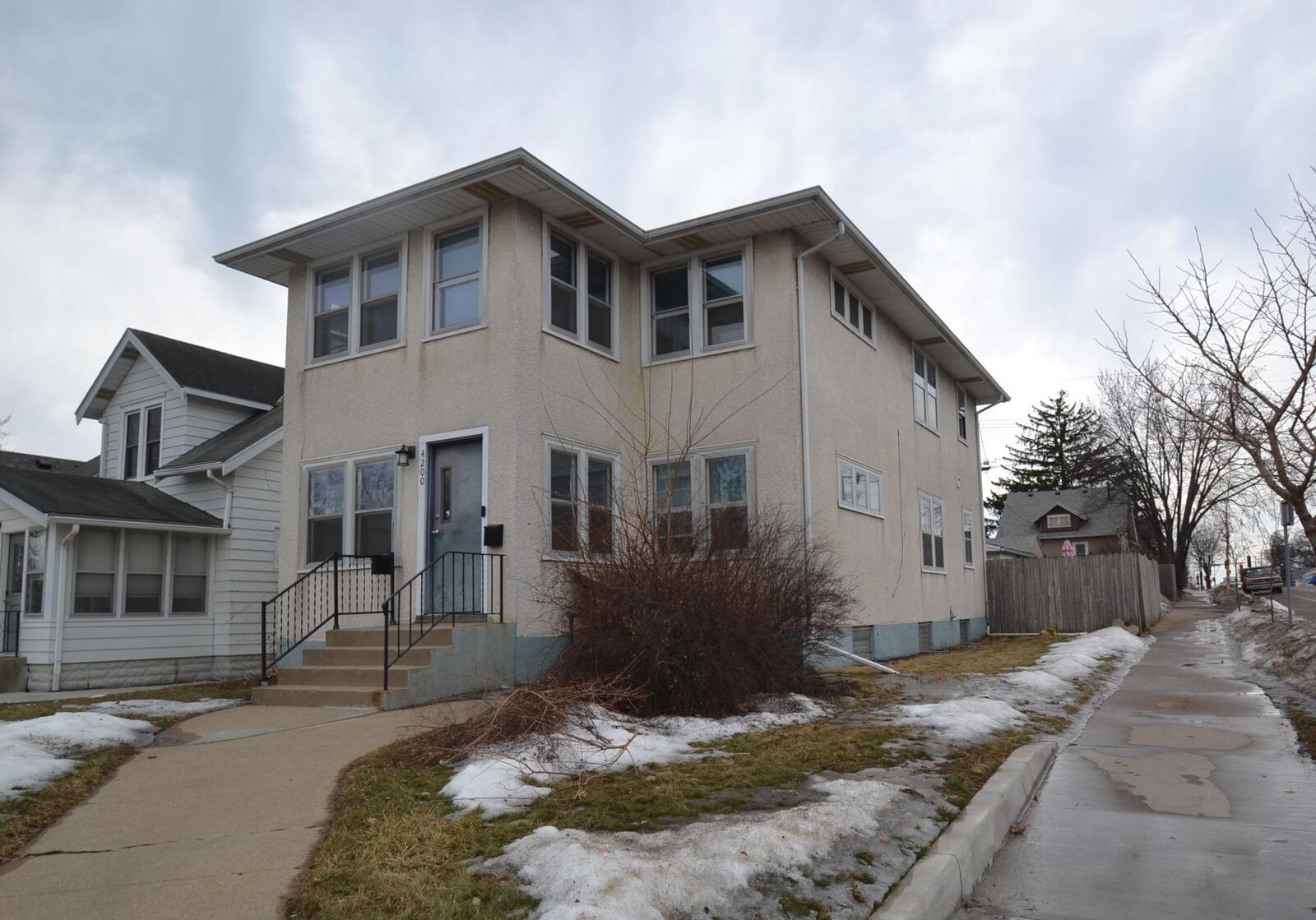 Property Photo: 4200 19th Avenue S MN 55407