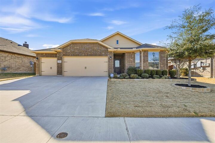 Property Photo:  14205 Lapetus Drive  TX 76052 