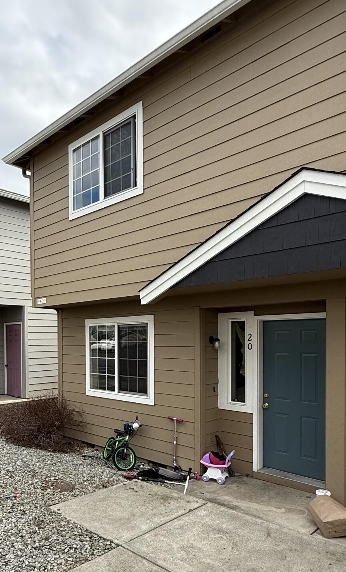 Property Photo:  2030 Brookhurst Street 20  OR 97504 