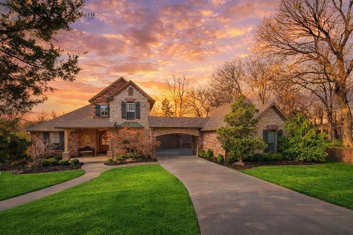 Property Photo:  4300 Pine Creek  OK 73034 