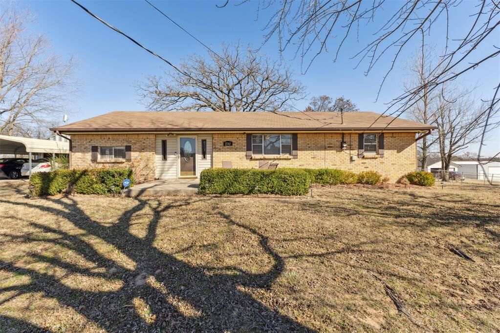 Property Photo:  2742 S Sandwood Avenue  OK 73020 