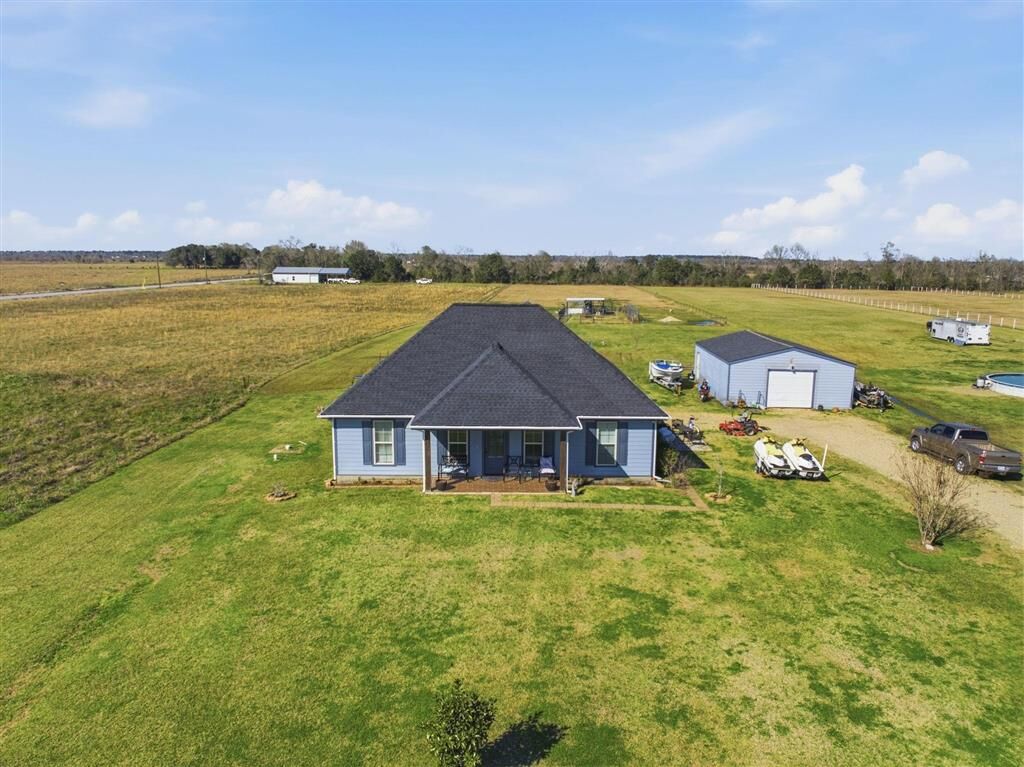 Property Photo:  24500 Gillson Road  LA 70647 